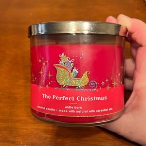 Bath and Body Works The Perfect Christmas Candle